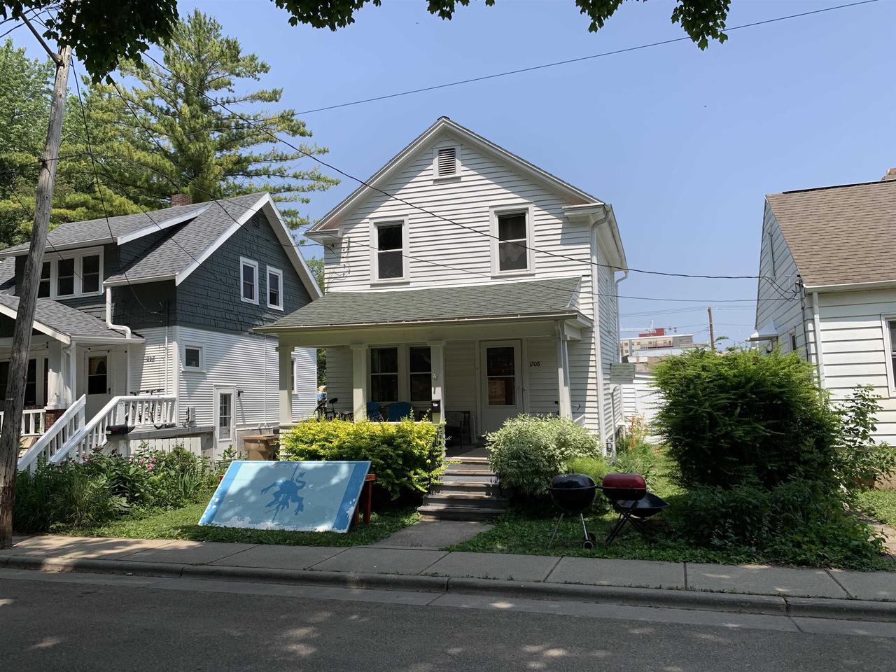 House for Lease
